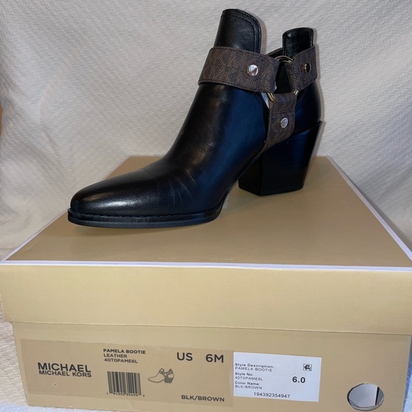 Michael Kors Pamela bootie - Picture 3 of 4